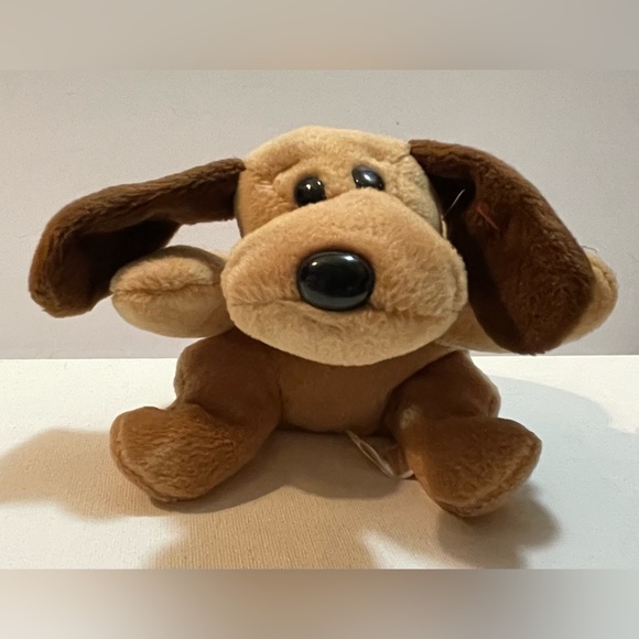 TY Beanie Babies Bones The Dog PVC Retired Rare 4th gen tag
Birthday 1-18-94 - Picture 1 of 7